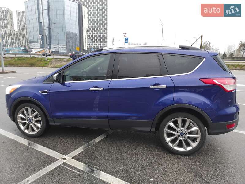 Позашляховик / Кросовер Ford Escape 2015 в Києві