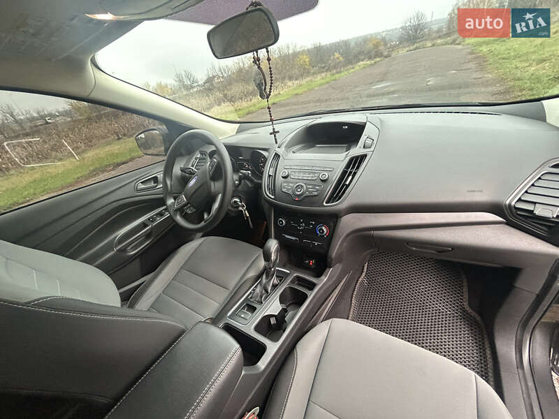 Позашляховик / Кросовер Ford Escape 2019 в Ямполі