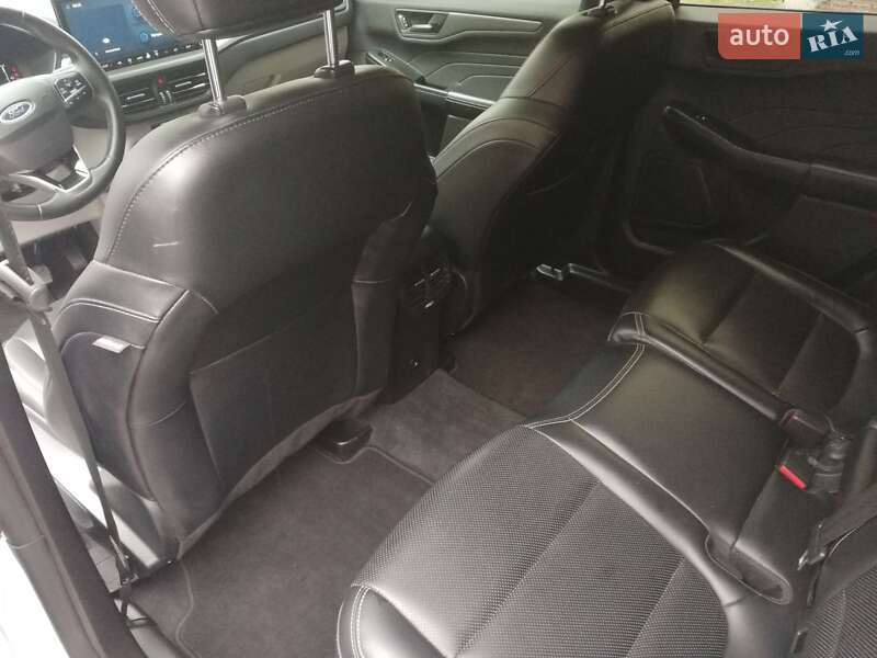 Внедорожник / Кроссовер Ford Escape 2023 в Львове