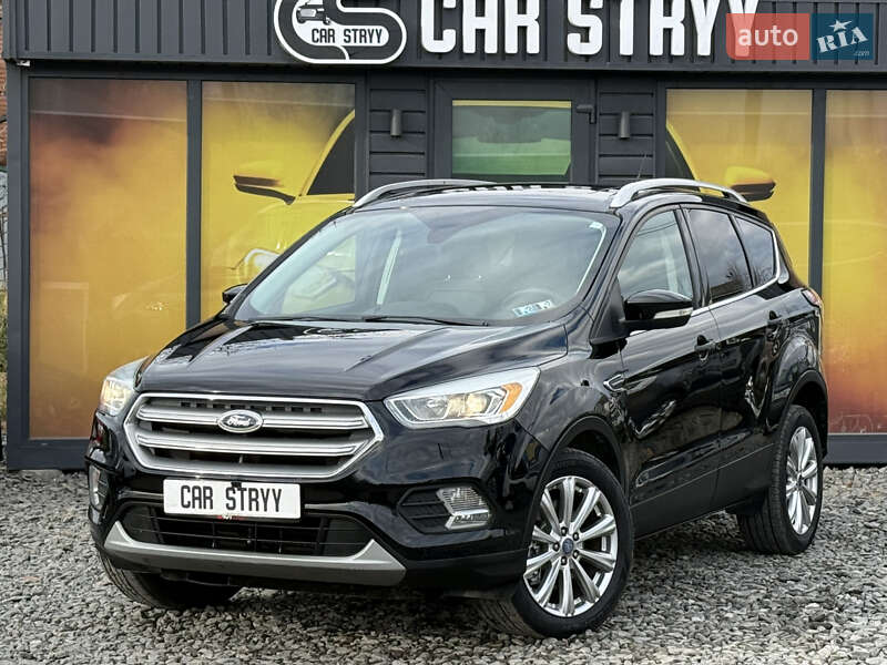 Позашляховик / Кросовер Ford Escape 2016 в Стрию