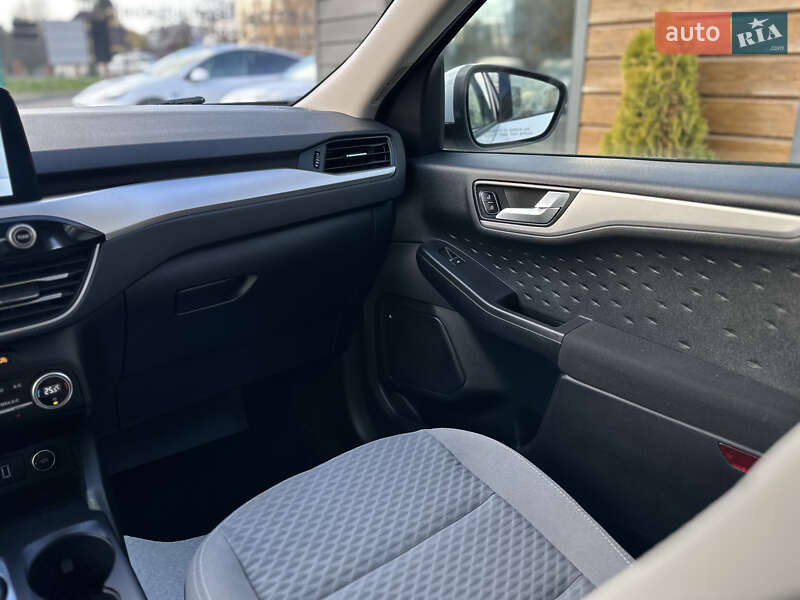 Позашляховик / Кросовер Ford Escape 2020 в Шептицькому фото 44 Позашляховик / Кросовер Ford Escape 2020 в Шептицькому