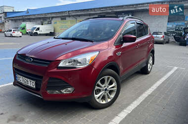Внедорожник / Кроссовер Ford Escape 2016 в Львове
