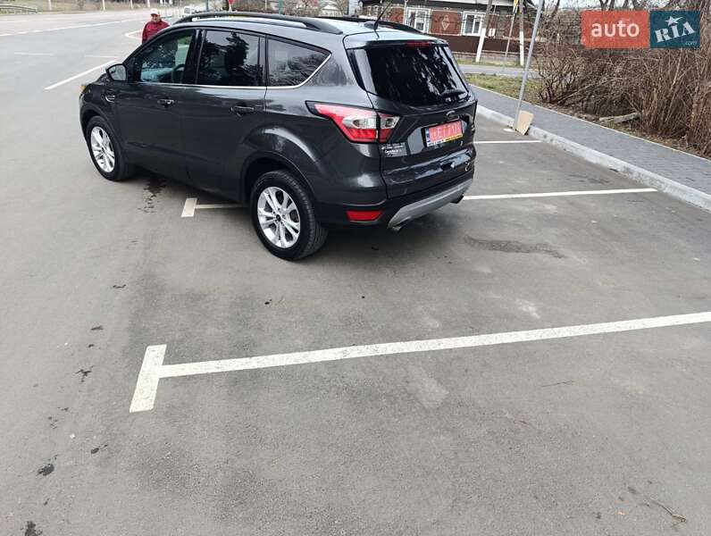 Внедорожник / Кроссовер Ford Escape 2018 в Смыге фото 9 Внедорожник / Кроссовер Ford Escape 2018 в Смыге