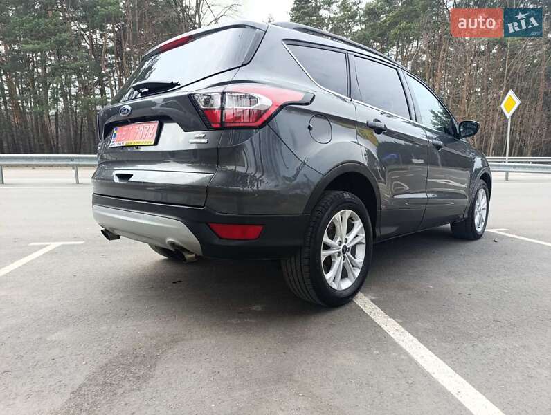 Внедорожник / Кроссовер Ford Escape 2018 в Смыге фото 30 Внедорожник / Кроссовер Ford Escape 2018 в Смыге
