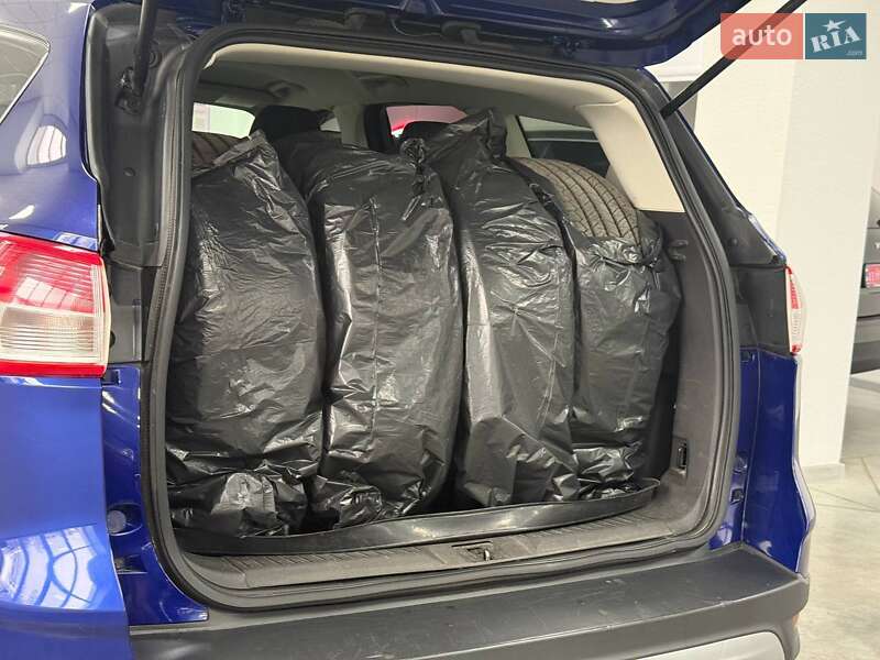 Позашляховик / Кросовер Ford Escape 2013 в Полтаві фото 14 Позашляховик / Кросовер Ford Escape 2013 в Полтаві