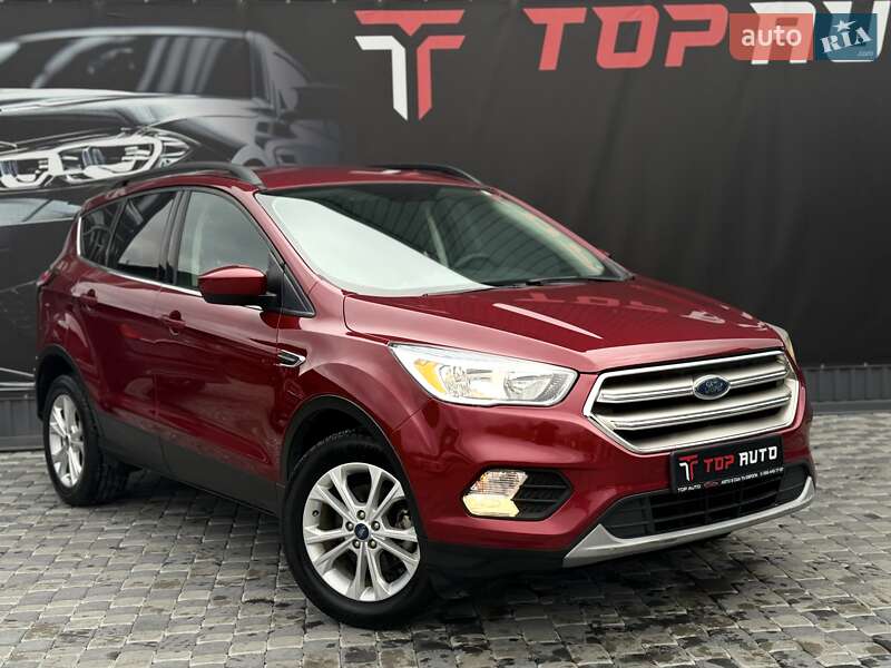 Позашляховик / Кросовер Ford Escape 2018 в Львові