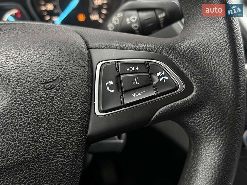 Позашляховик / Кросовер Ford Escape 2018 в Львові