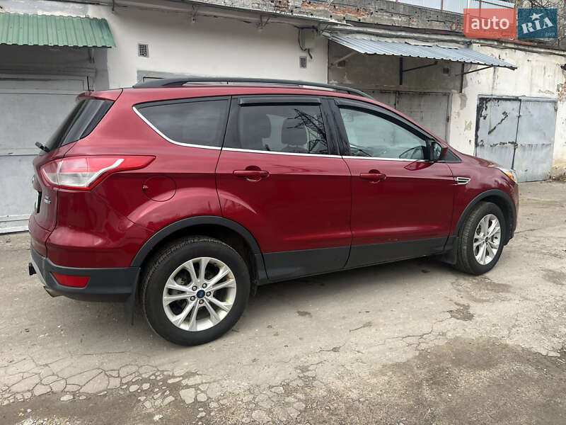 Внедорожник / Кроссовер Ford Escape 2016 в Львове
