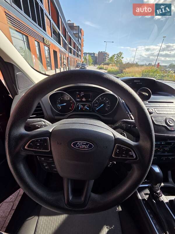 Внедорожник / Кроссовер Ford Escape 2017 в Львове фото 13 Внедорожник / Кроссовер Ford Escape 2017 в Львове