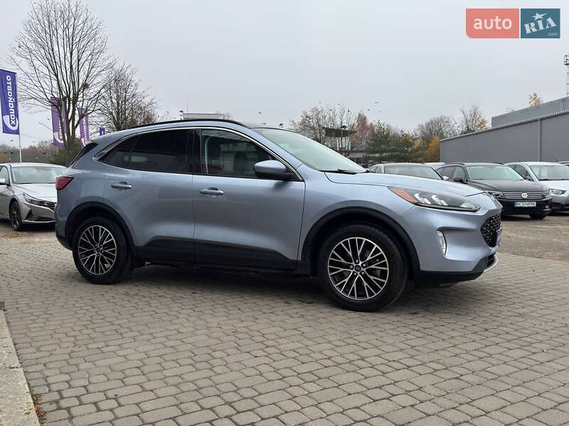 Позашляховик / Кросовер Ford Escape 2022 в Львові