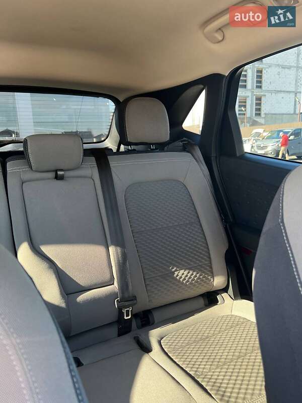 Позашляховик / Кросовер Ford Escape 2020 в Києві