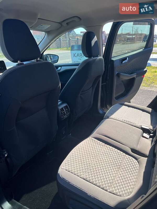 Позашляховик / Кросовер Ford Escape 2020 в Києві