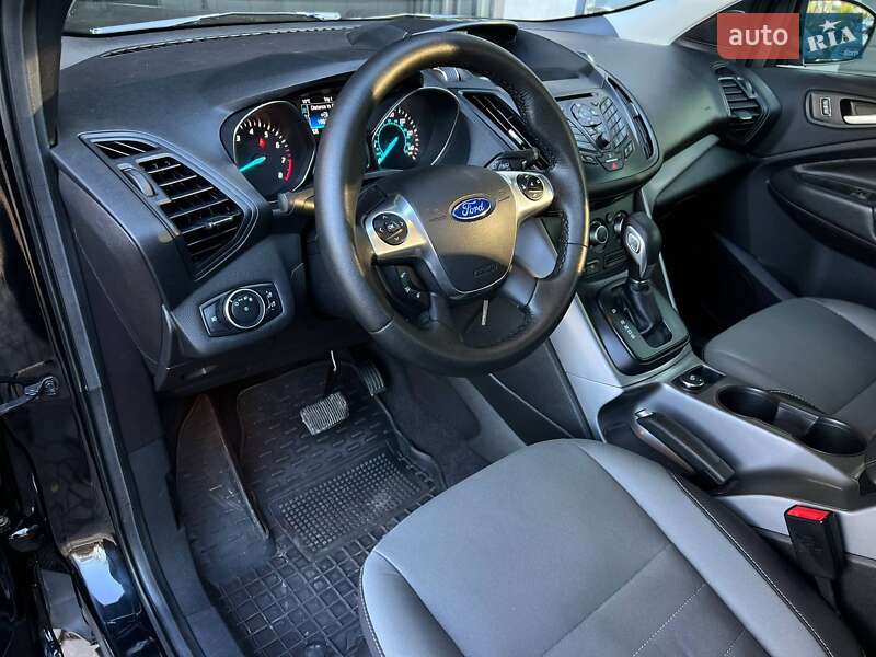 Позашляховик / Кросовер Ford Escape 2015 в Одесі фото 12 Позашляховик / Кросовер Ford Escape 2015 в Одесі