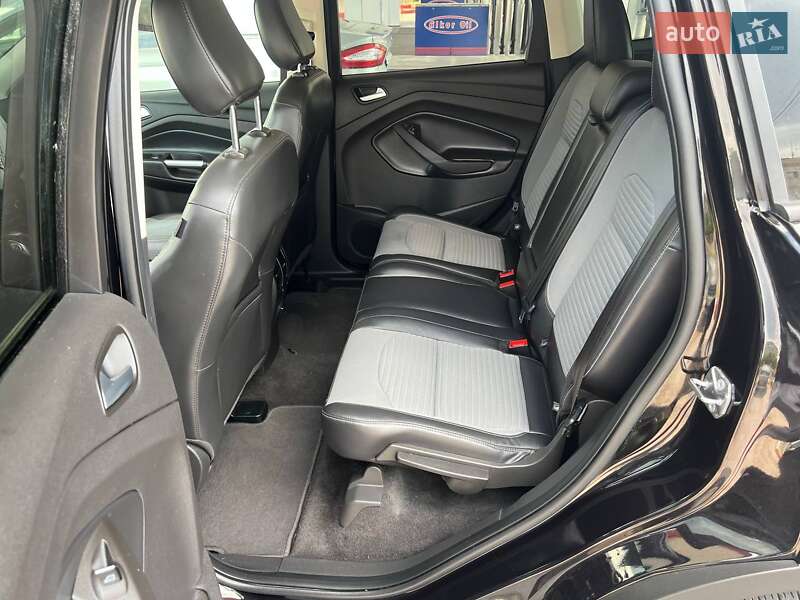 Внедорожник / Кроссовер Ford Escape 2019 в Одессе