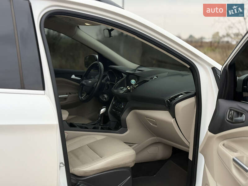 Внедорожник / Кроссовер Ford Escape 2018 в Мене фото 20 Внедорожник / Кроссовер Ford Escape 2018 в Мене