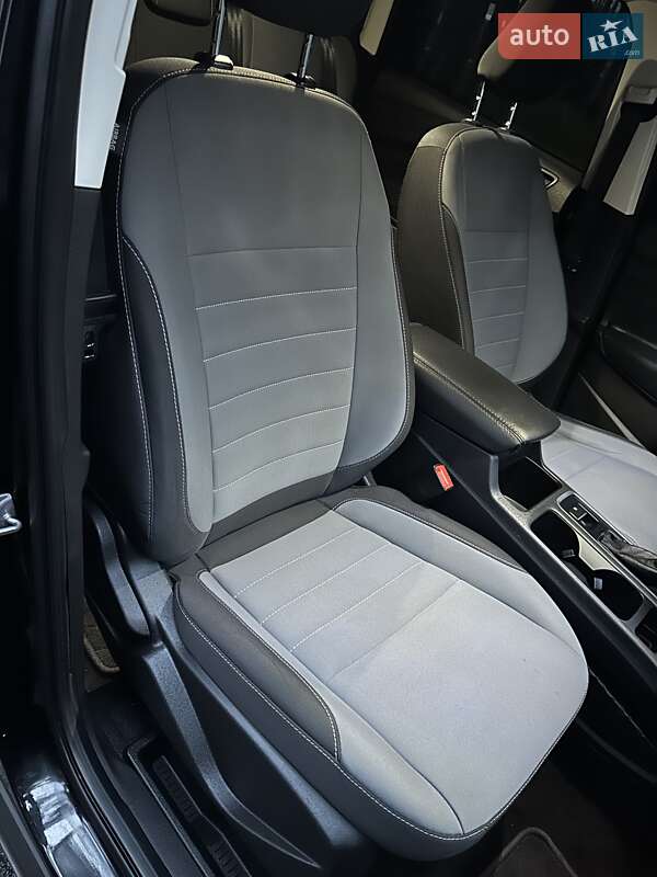 Позашляховик / Кросовер Ford Escape 2018 в Києві фото 11 Позашляховик / Кросовер Ford Escape 2018 в Києві