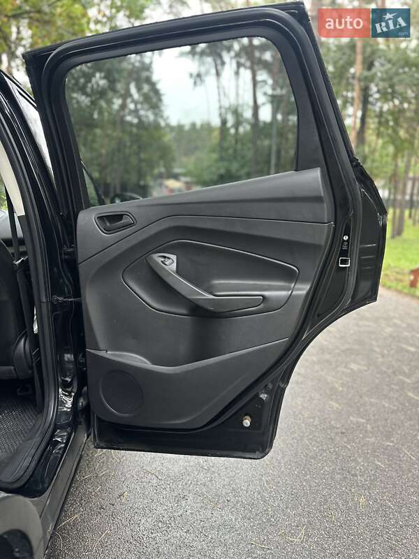 Позашляховик / Кросовер Ford Escape 2017 в Києві фото 19 Позашляховик / Кросовер Ford Escape 2017 в Києві