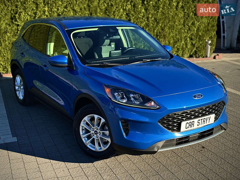 Позашляховик / Кросовер Ford Escape 2019 в Стрию