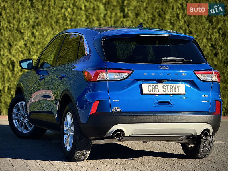 Позашляховик / Кросовер Ford Escape 2019 в Стрию