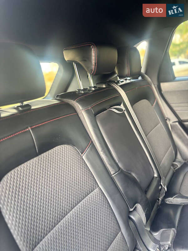 Внедорожник / Кроссовер Ford Escape 2024 в Корсуне-Шевченковском фото 11 Внедорожник / Кроссовер Ford Escape 2024 в Корсуне-Шевченковском