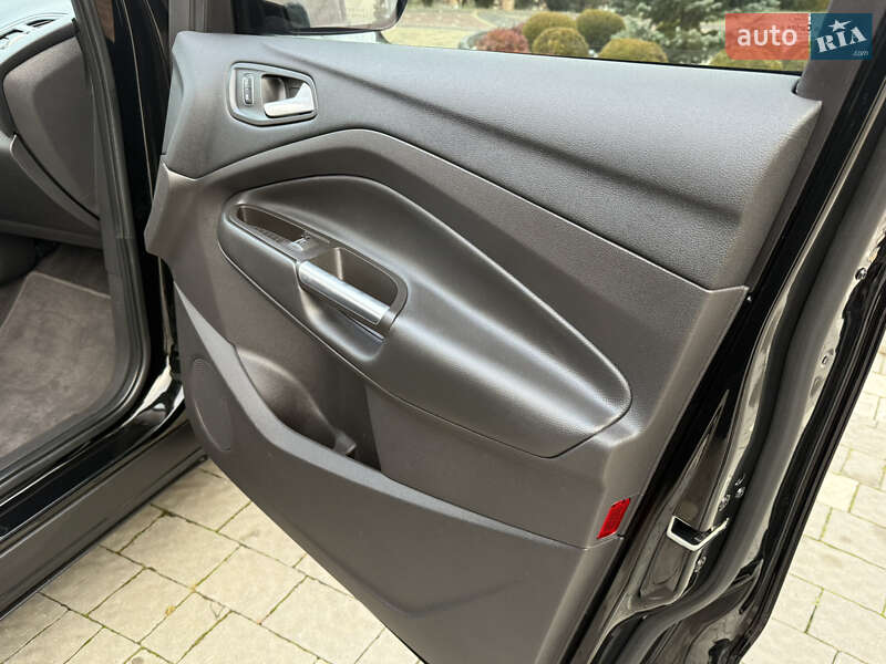 Внедорожник / Кроссовер Ford Escape 2018 в Дрогобыче фото 65 Внедорожник / Кроссовер Ford Escape 2018 в Дрогобыче