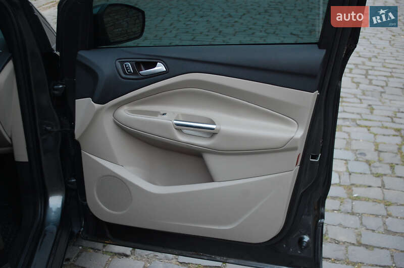 Позашляховик / Кросовер Ford Escape 2016 в Кам'янець-Подільському фото 15 Позашляховик / Кросовер Ford Escape 2016 в Кам'янець-Подільському