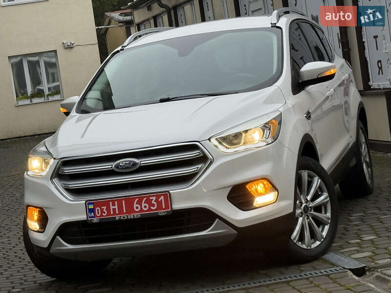 Позашляховик / Кросовер Ford Escape 2017 в Дрогобичі фото 12 Позашляховик / Кросовер Ford Escape 2017 в Дрогобичі