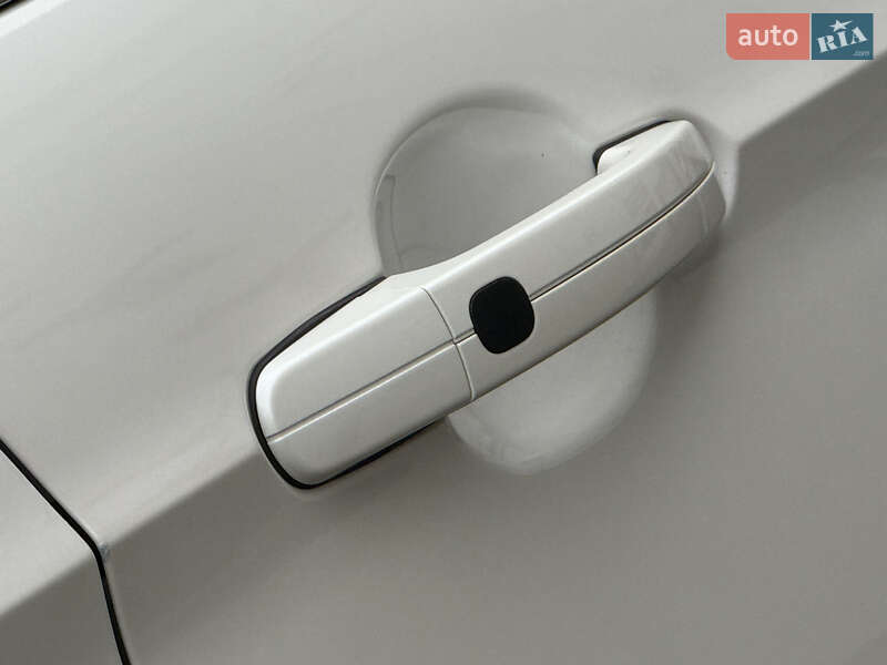 Позашляховик / Кросовер Ford Escape 2017 в Дрогобичі фото 42 Позашляховик / Кросовер Ford Escape 2017 в Дрогобичі