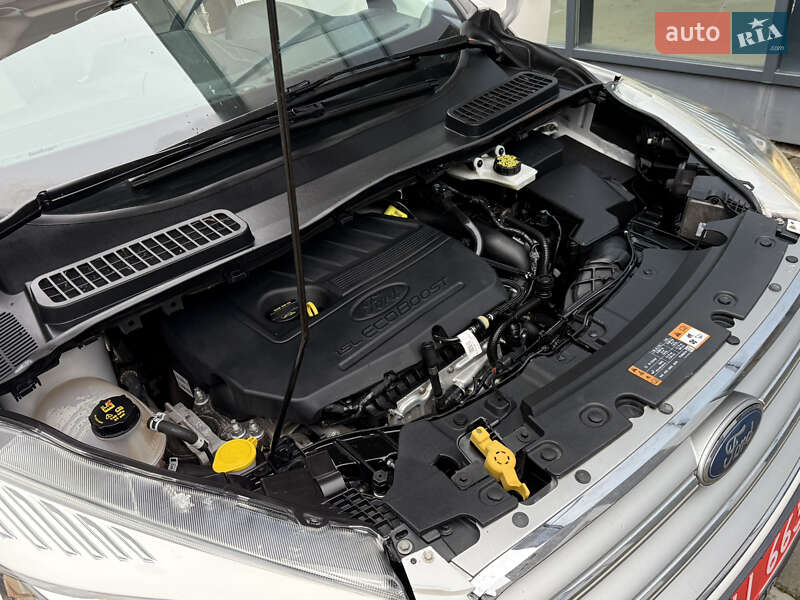 Позашляховик / Кросовер Ford Escape 2017 в Дрогобичі фото 81 Позашляховик / Кросовер Ford Escape 2017 в Дрогобичі