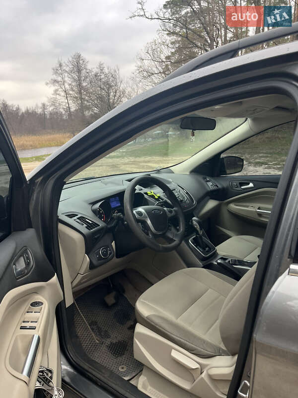 Позашляховик / Кросовер Ford Escape 2012 в Варві