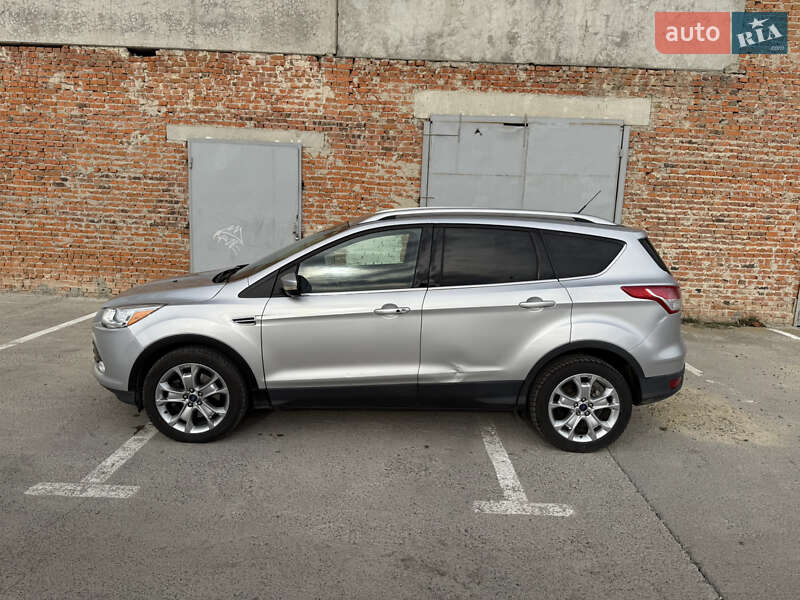 Внедорожник / Кроссовер Ford Escape 2013 в Тернополе
