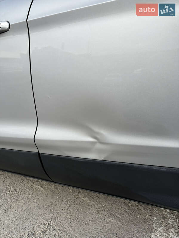 Внедорожник / Кроссовер Ford Escape 2013 в Тернополе