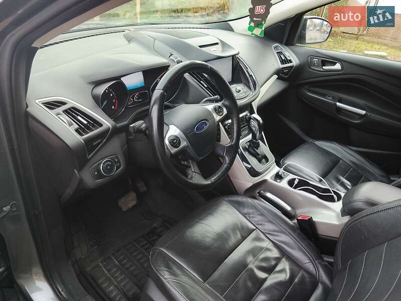 Внедорожник / Кроссовер Ford Escape 2013 в Иршаве