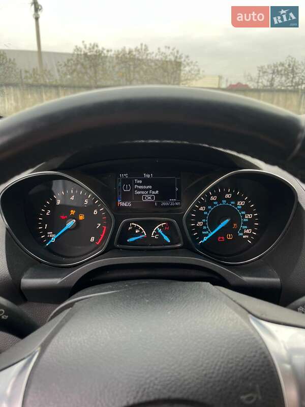 Внедорожник / Кроссовер Ford Escape 2013 в Иршаве