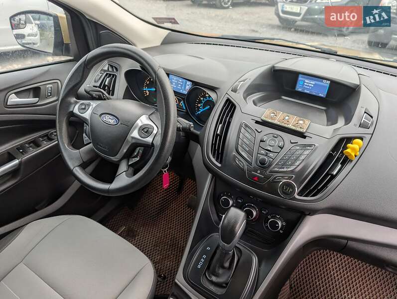 Позашляховик / Кросовер Ford Escape 2014 в Рівному фото 44 Позашляховик / Кросовер Ford Escape 2014 в Рівному