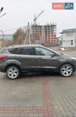 Внедорожник / Кроссовер Ford Escape 2019 в Ивано-Франковске