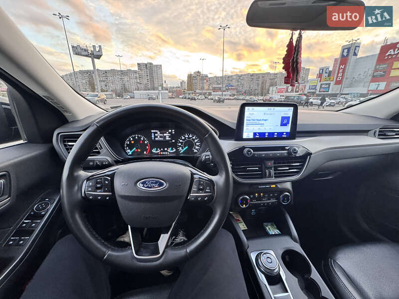 Внедорожник / Кроссовер Ford Escape 2022 в Харькове