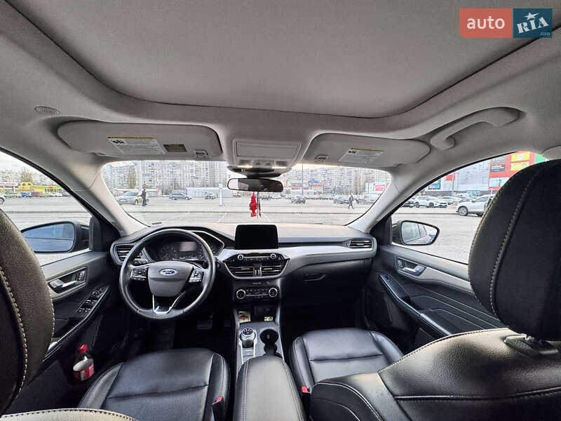 Внедорожник / Кроссовер Ford Escape 2022 в Харькове