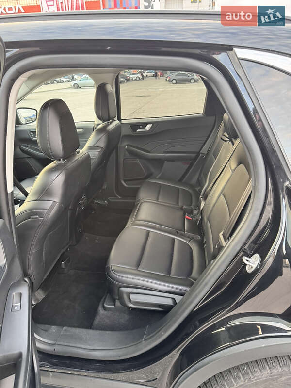 Внедорожник / Кроссовер Ford Escape 2022 в Харькове