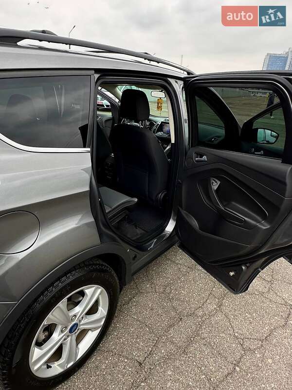Позашляховик / Кросовер Ford Escape 2013 в Києві фото 16 Позашляховик / Кросовер Ford Escape 2013 в Києві