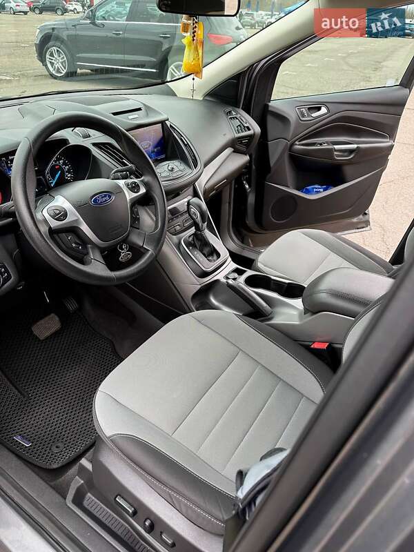 Позашляховик / Кросовер Ford Escape 2013 в Києві фото 19 Позашляховик / Кросовер Ford Escape 2013 в Києві