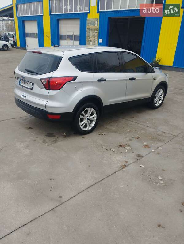 Внедорожник / Кроссовер Ford Escape 2019 в Запорожье фото 2 Внедорожник / Кроссовер Ford Escape 2019 в Запорожье