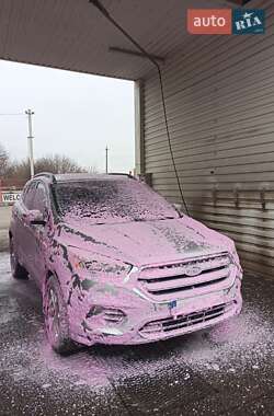 Позашляховик / Кросовер Ford Escape 2017 в Вінниці