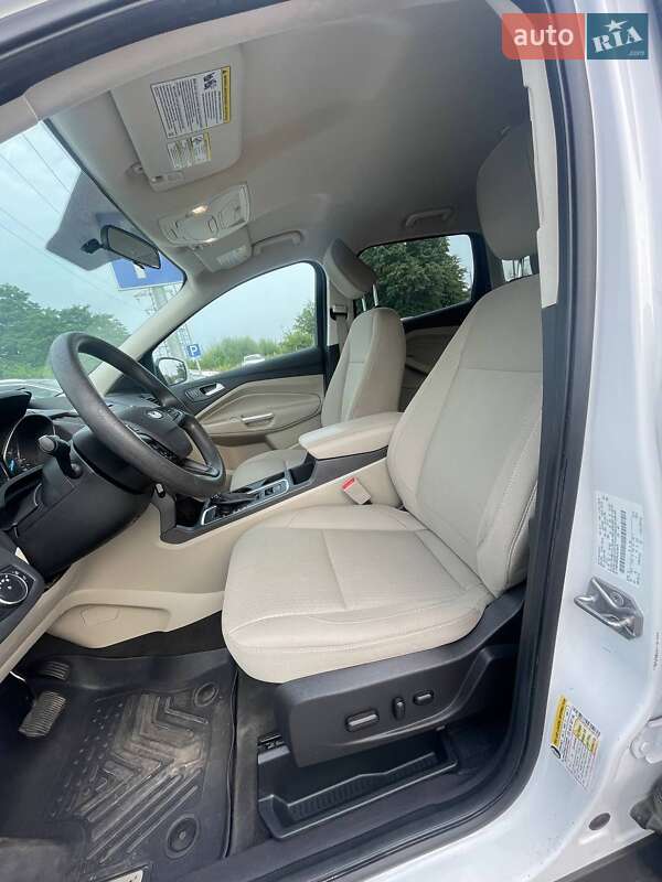 Позашляховик / Кросовер Ford Escape 2018 в Львові фото 8 Позашляховик / Кросовер Ford Escape 2018 в Львові