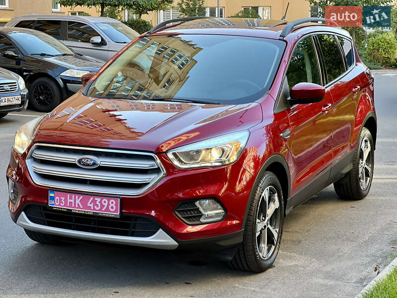 Внедорожник / Кроссовер Ford Escape 2018 в Киеве