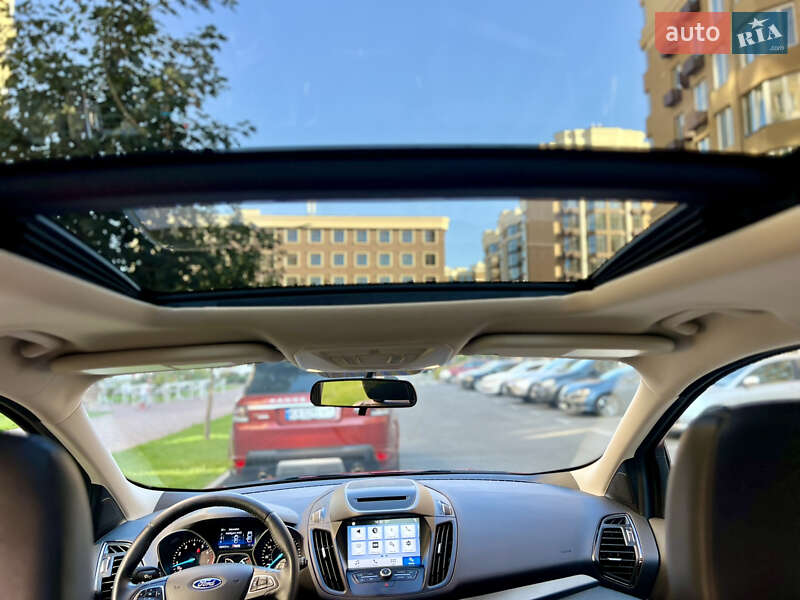 Внедорожник / Кроссовер Ford Escape 2018 в Киеве