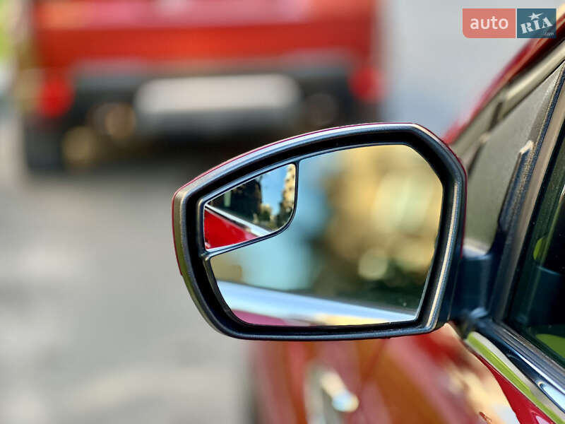 Внедорожник / Кроссовер Ford Escape 2018 в Киеве