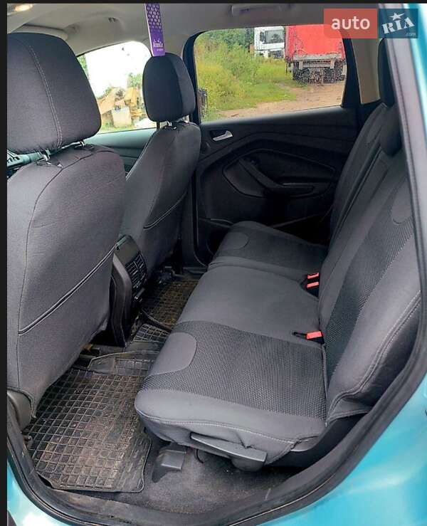 Внедорожник / Кроссовер Ford Escape 2013 в Харькове