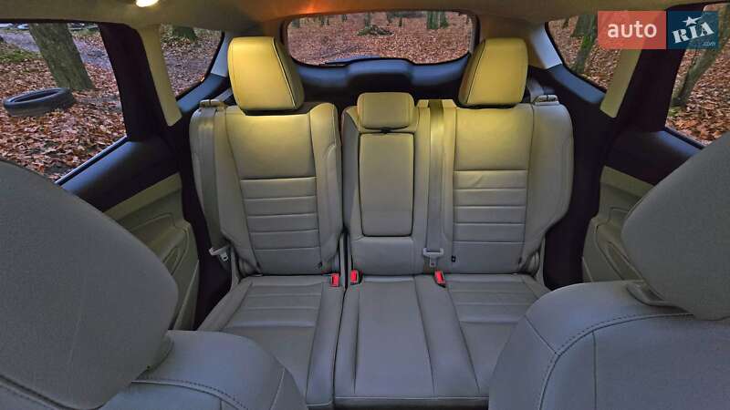 Внедорожник / Кроссовер Ford Escape 2015 в Львове