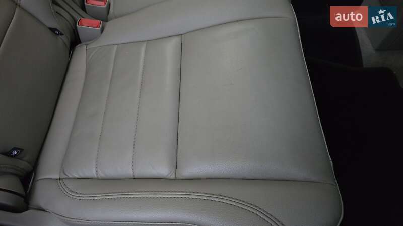 Внедорожник / Кроссовер Ford Escape 2015 в Львове